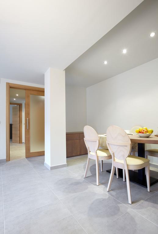 פיגוארז Apartaments Terraza Figueres מראה חיצוני תמונה