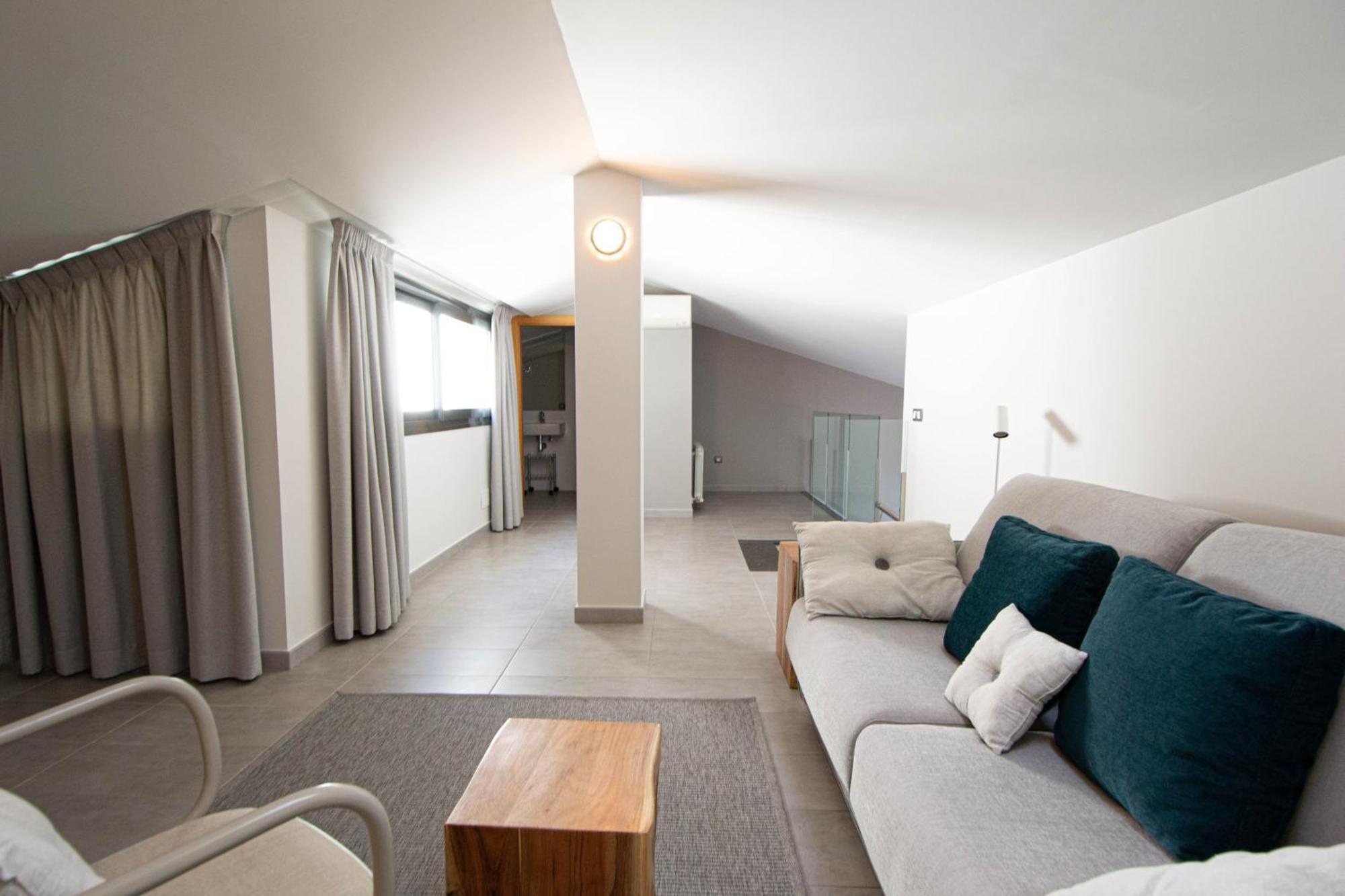 פיגוארז Apartaments Terraza Figueres מראה חיצוני תמונה